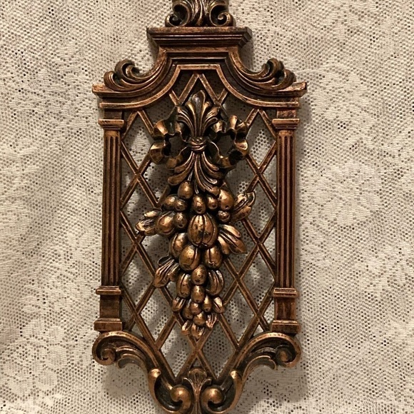 Fruit/Flowers/ Cornucopia WALL ART SET OF 4 COPPER/GOLD tone Resin/plastic 1971 - Picture 4 of 8